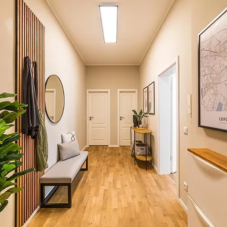 Luxury Style 2 By R&l In Centre *